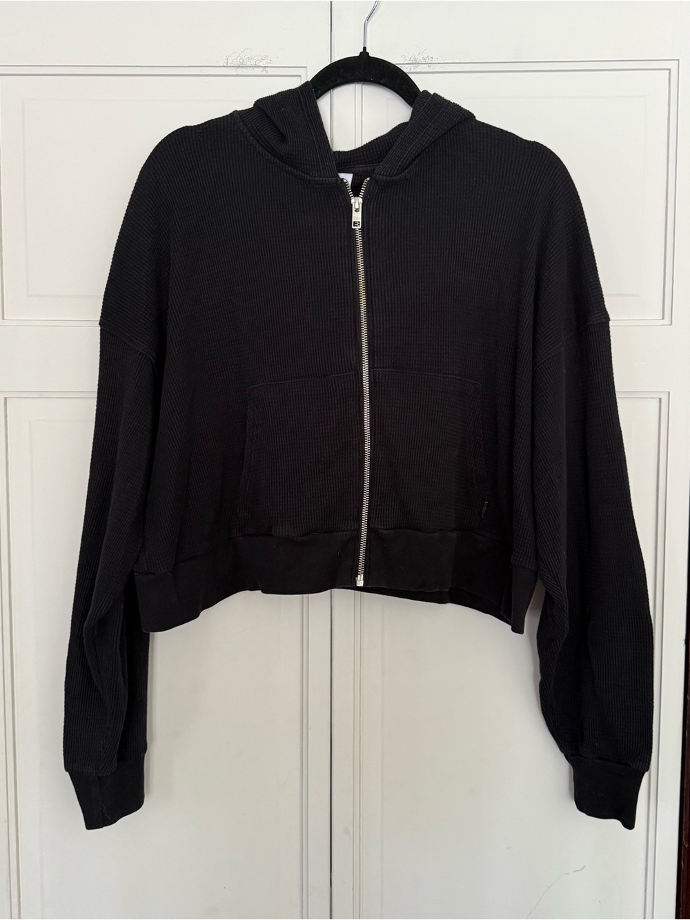 Aritzia Tna black waffle knit hooded full zip sweatshirt size 3 - Picture 1 of 3